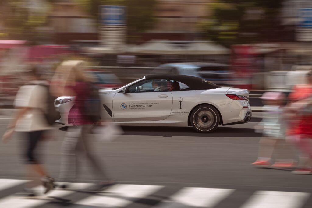 BMW Česká republika bude letos již po jedenácté oficiálním vozem Mezinárodního filmového festivalu Karlovy Vary